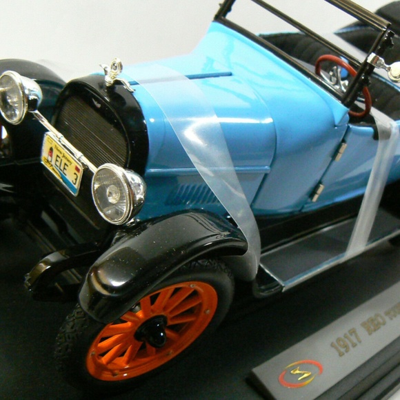 FAIRFIELD MINT 1917 REO TOURING BLUE WITH ORANGE WHEELS SIGNATURE SERIES - Picture 11 of 11